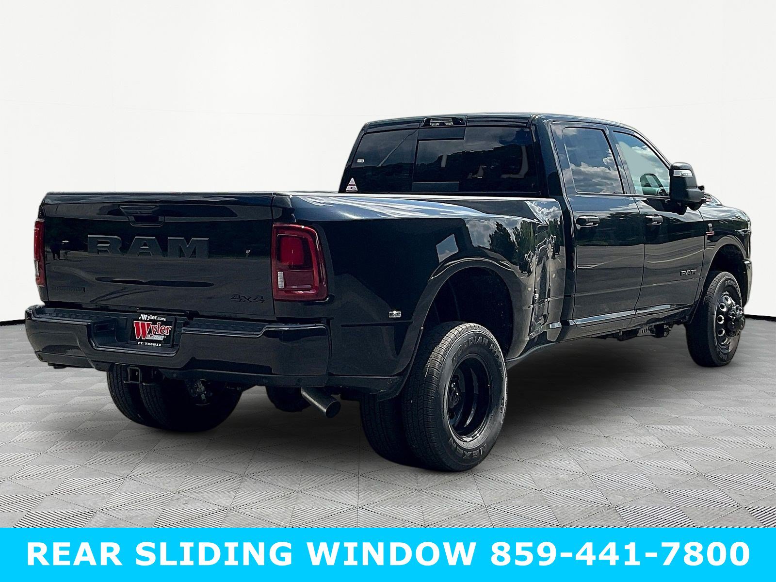 New 2026 RAM 3500 Big Horn AWD/4WD image 7