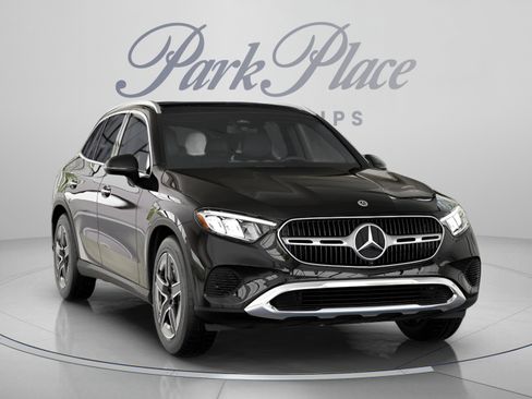 Certified 2026 Mercedes-Benz GLC 300 4MATIC image 34