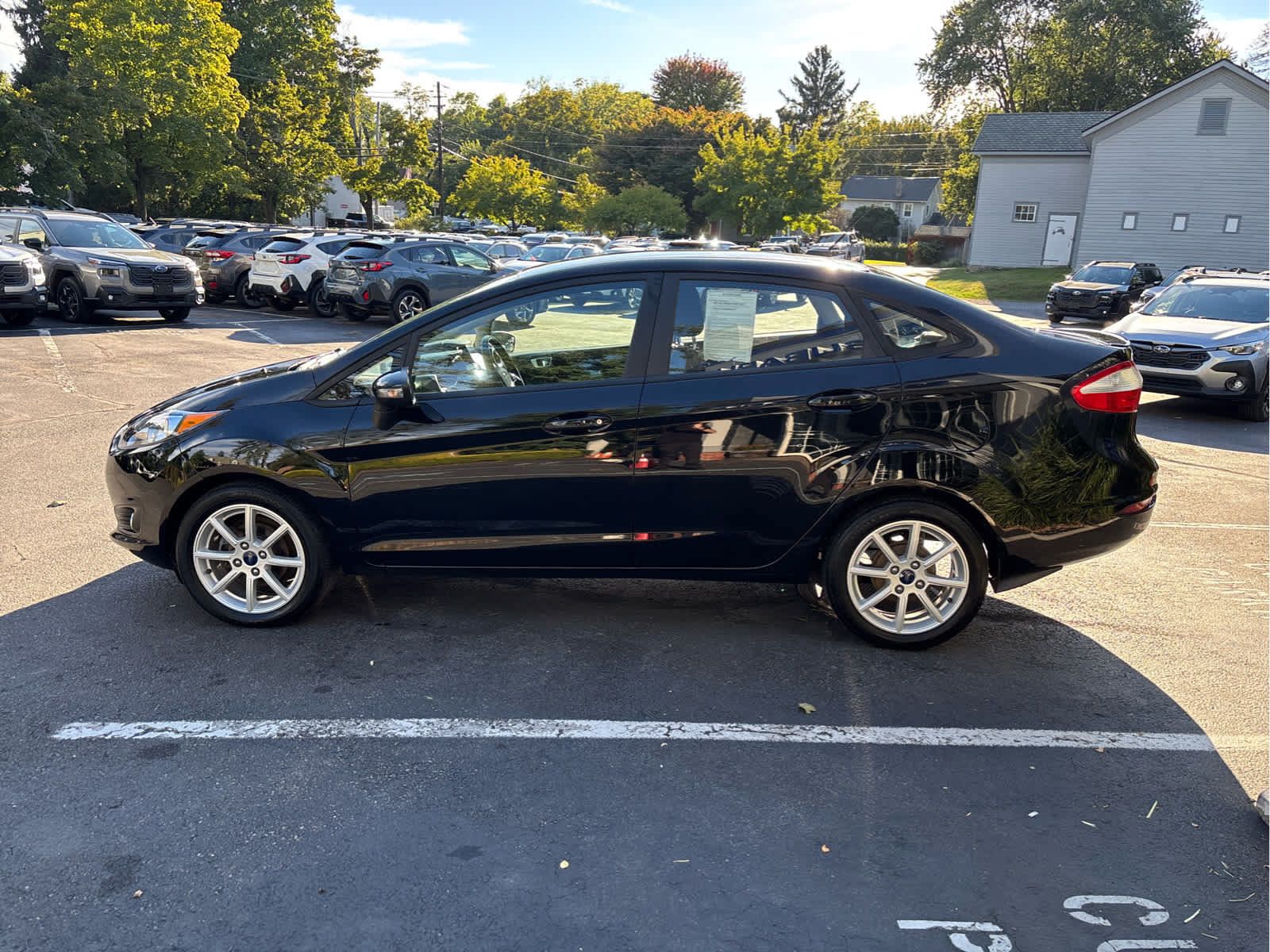Used 2016 Ford Fiesta SE w/ Equipment Group 201A FWD image 7
