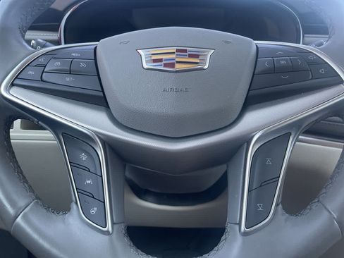 Used 2024 Cadillac XT5 Premium Luxury w/ LPO, Floor Liner Package AWD/4WD image 10
