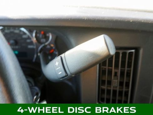 Used 2024 GMC Savana 2500 w/ Driver Convenience Package image 18