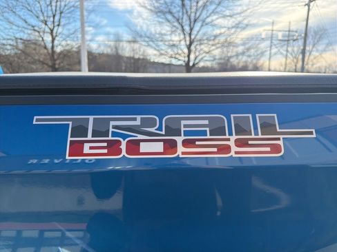 Used 2023 Chevrolet Silverado 1500 Custom Trail Boss image 15