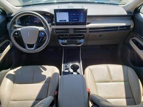 Used 2023 Lincoln Corsair AWD w/ Equipment Group 101A image 13