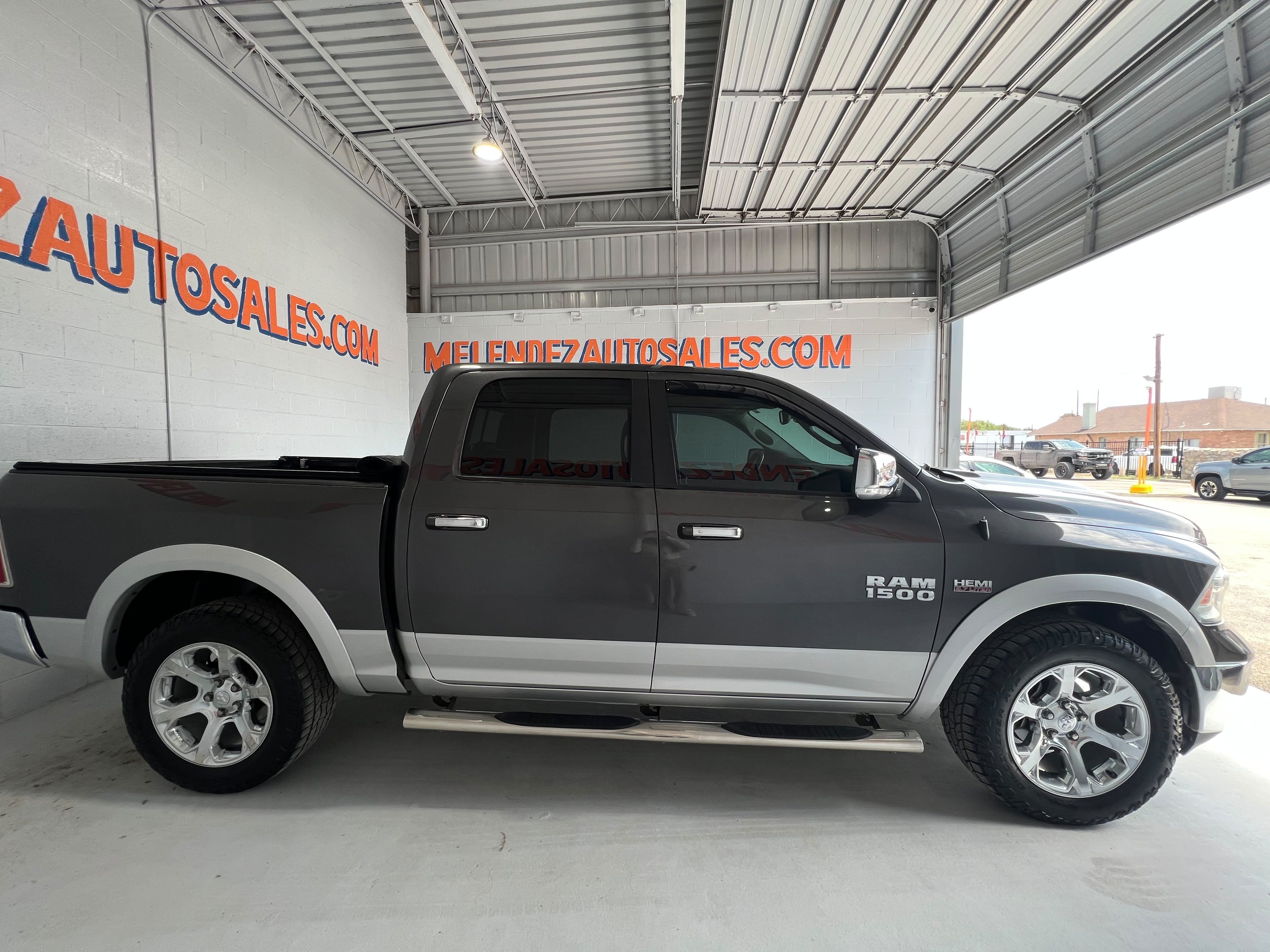 Used 2016 RAM 1500 Laramie w/ Convenience Group AWD/4WD image 7
