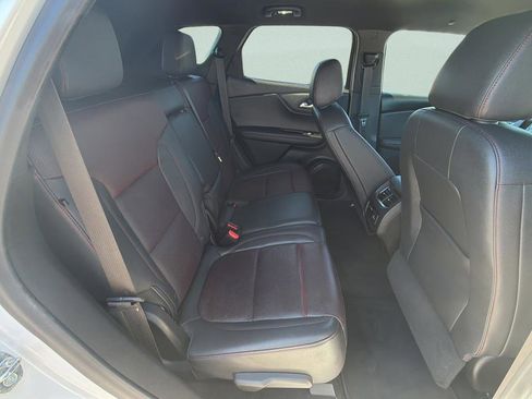 Used 2022 Chevrolet Blazer RS w/ Enhanced Convenience Package FWD image 12