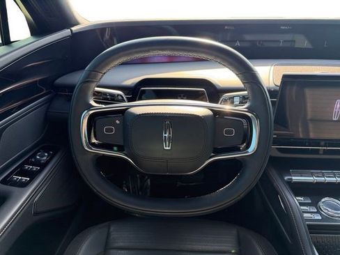Used 2024 Lincoln Nautilus Reserve w/ Jet Appearance Package (87T) AWD/4WD image 13