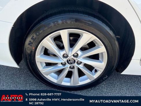 Used 2022 Toyota Camry LE image 29