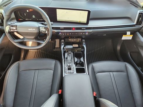 New 2026 Kia Sorento SX image 21