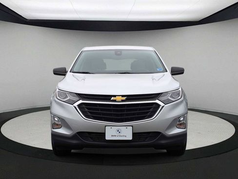 Used 2020 Chevrolet Equinox LS AWD/4WD image 3