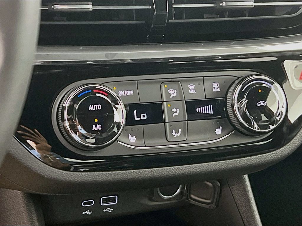 New 2026 Buick Envista Sport Touring w/ Convenience I Package FWD image 16