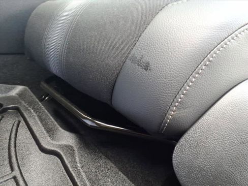 Used 2025 Honda Civic Sport image 10