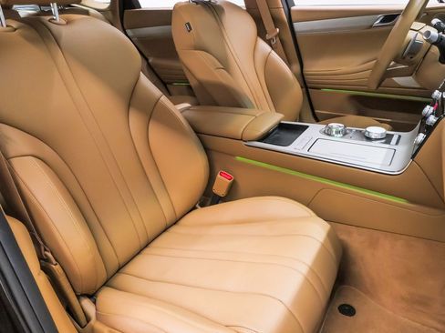 Certified 2026 Genesis G80 2.5T Advanced image 15