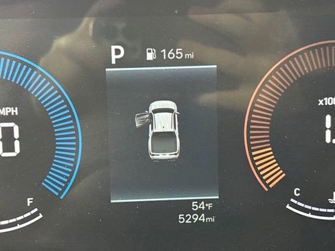 Certified 2025 Hyundai Santa Cruz SE image 18