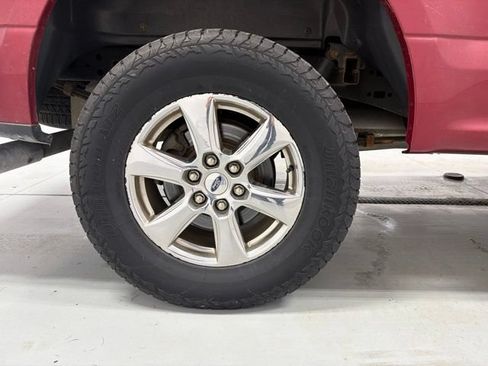 Used 2018 Ford F150 XLT w/ Equipment Group 301A Mid AWD/4WD image 12