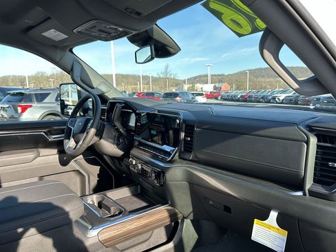 New 2026 Chevrolet Silverado 2500 LT w/ Trail Boss Package image 17