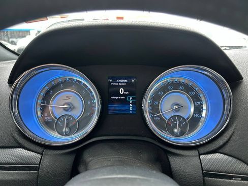 Used 2014 Chrysler 300 S AWD/4WD image 24