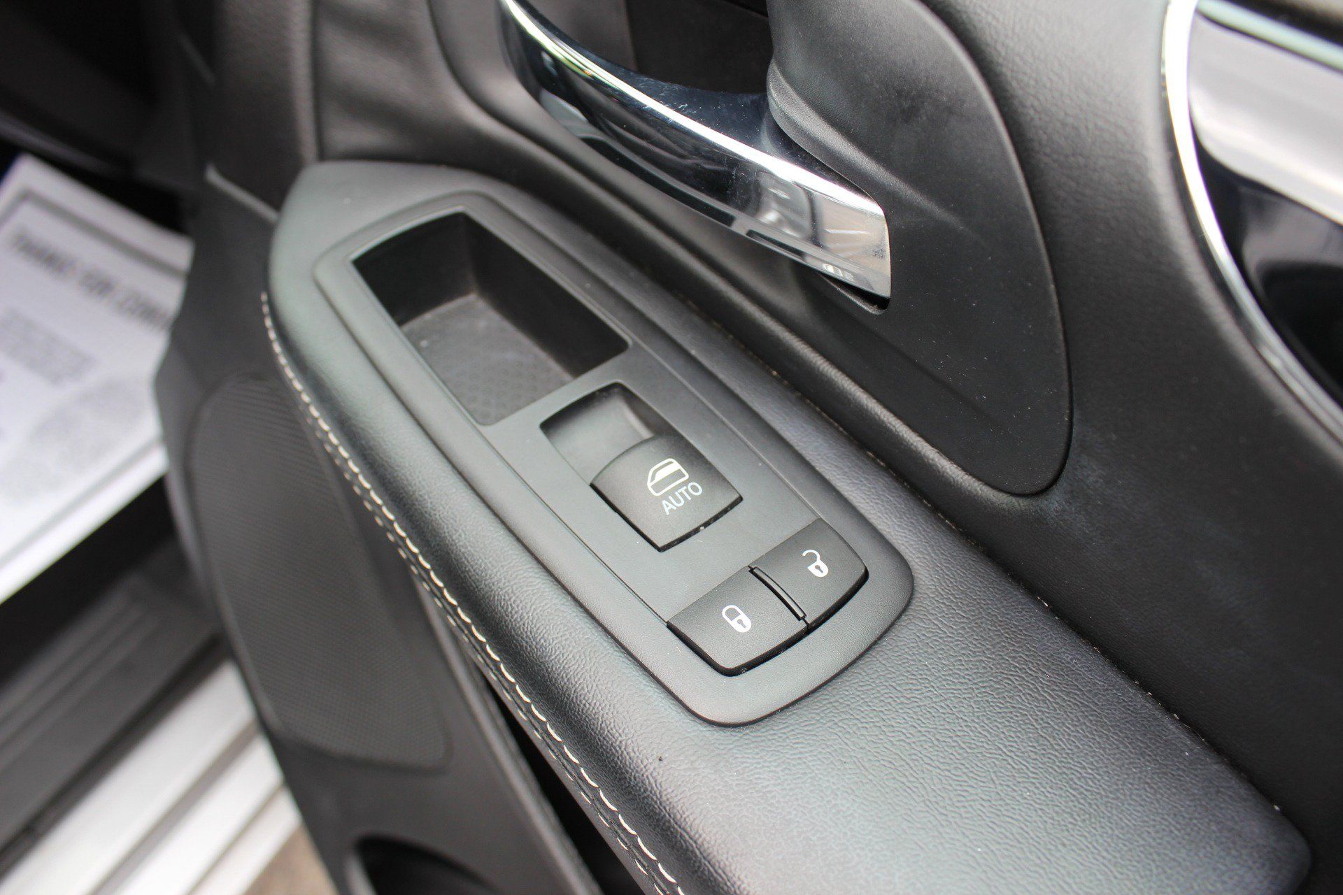 Used 2017 Dodge Grand Caravan SE FWD image 33