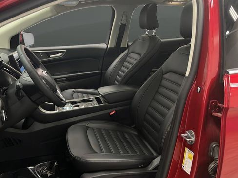 Used 2024 Ford Edge SEL w/ Convenience Package AWD/4WD image 9