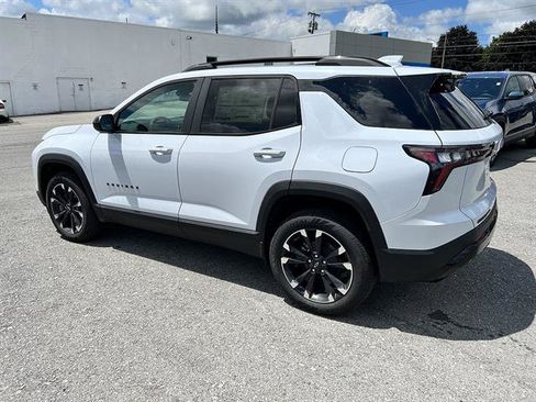 New 2027 Chevrolet Equinox RS AWD/4WD image 3