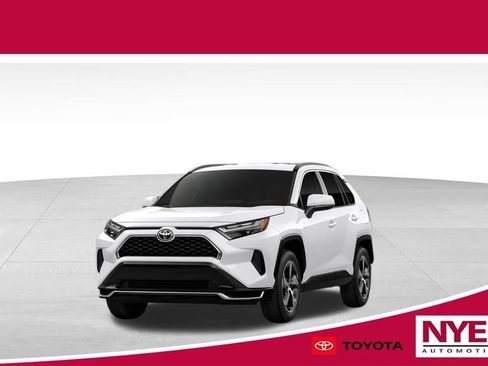 New 2025 Toyota RAV4 SE image 1