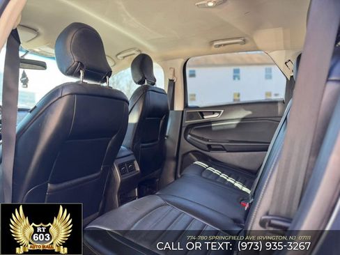 Used 2017 Ford Edge SEL w/ Equipment Group 201A image 12