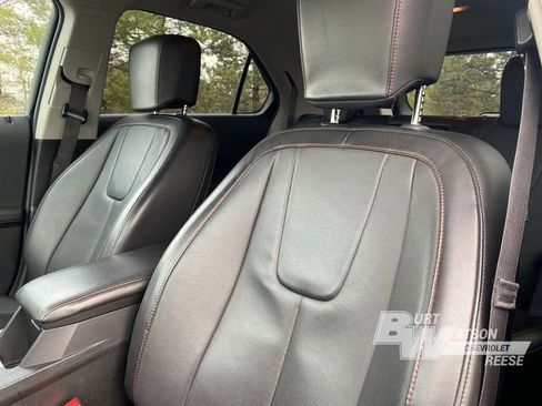 Used 2017 Chevrolet Equinox LT w/ Midnight Edition image 9