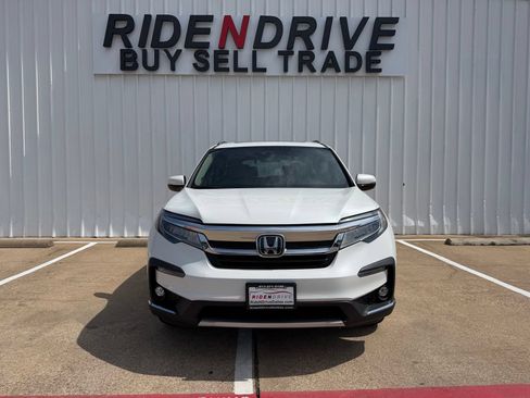 Used 2022 Honda Pilot Touring image 10