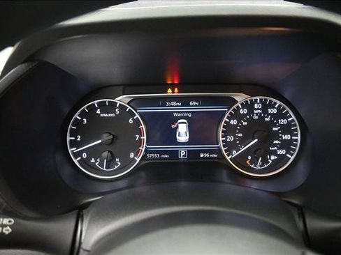 Used 2024 Nissan Sentra SV FWD image 13