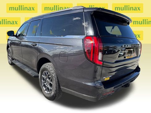 Certified 2025 Ford Expedition Max Active image 9