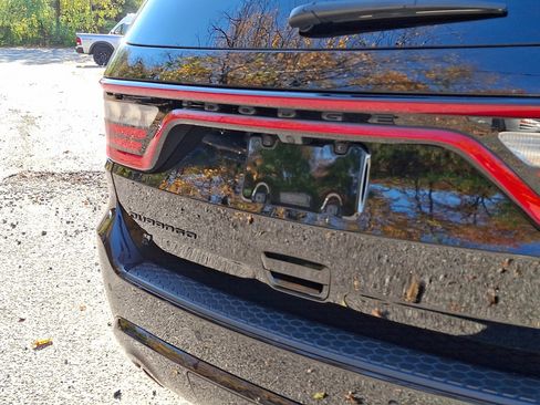 Used 2021 Dodge Durango GT image 17