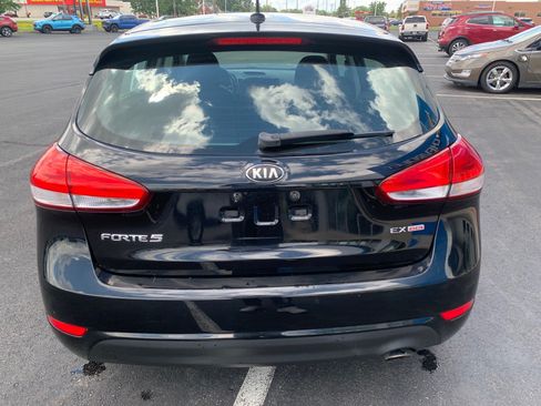 Used 2016 Kia Forte EX FWD image 4
