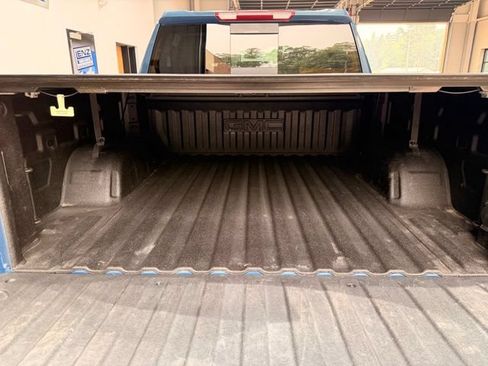 Used 2024 GMC Sierra 1500 Elevation w/ Elevation Premium Package AWD/4WD image 13