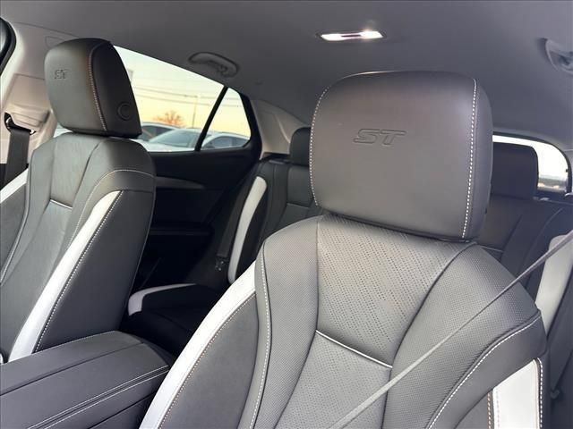 New 2026 Buick Envision Sport Touring AWD/4WD image 27