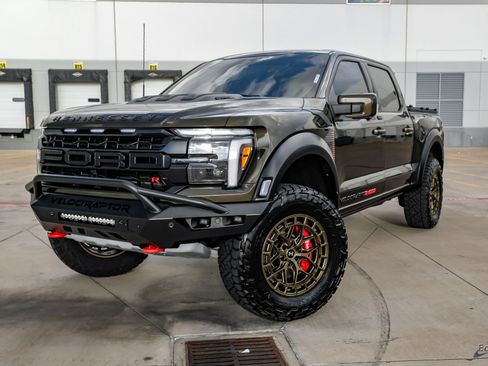 Used 2025 Ford F150 Raptor w/ Equipment Group 803A Raptor R AWD/4WD image 6