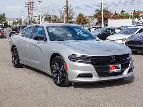 Used 2023 Dodge Charger SXT w/ Blacktop Package image 3