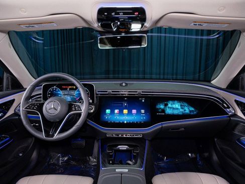 Used 2026 Mercedes-Benz E 350 Sedan image 25