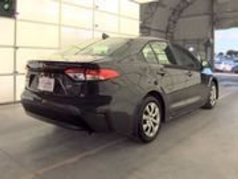 Used 2026 Toyota Corolla LE FWD image 4