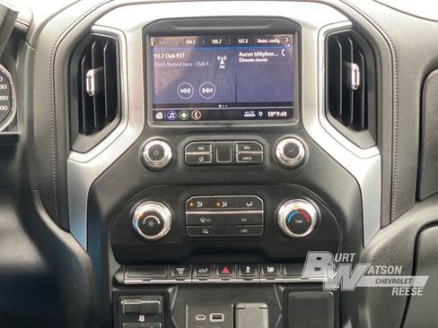 Used 2022 GMC Sierra 2500 SLE image 23