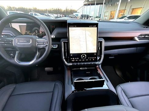 New 2026 GMC Yukon XL Denali image 5
