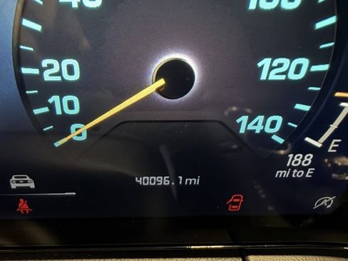 Used 2024 Ford Mustang Premium image 32