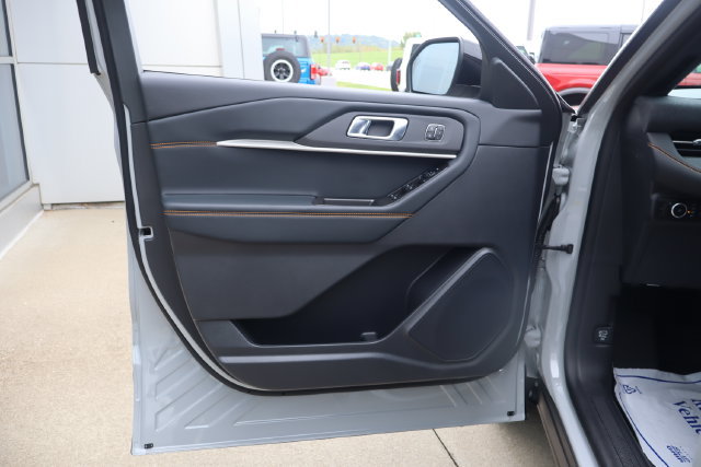 New 2027 Ford Explorer Tremor w/ Tremor Convenience Package AWD/4WD image 14