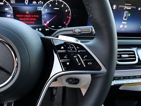 New 2026 Mercedes-Benz GLE 580 4MATIC image 41