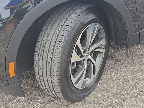 Certified 2023 Buick Envision Essence AWD/4WD image 38