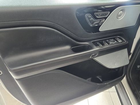 Used 2021 Lincoln Aviator Grand Touring w/ Equipment Group 302A image 21