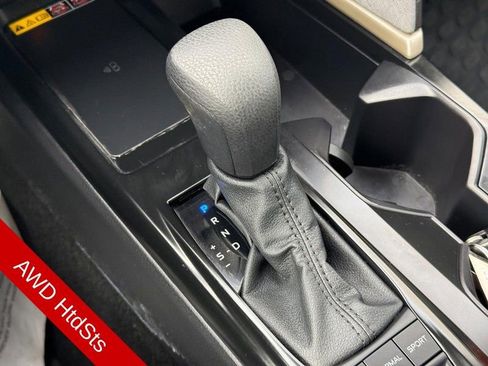 Used 2025 Toyota Camry LE w/ Convenience Package image 26