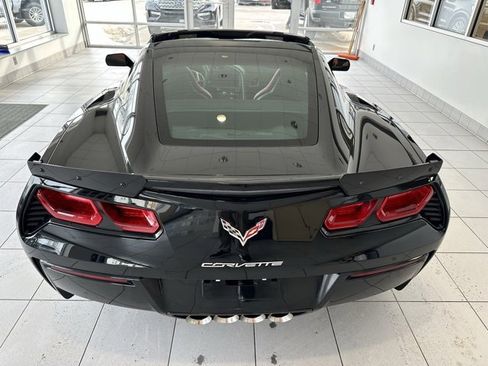 Used 2017 Chevrolet Corvette Stingray Coupe w/ Z51 2LT image 11
