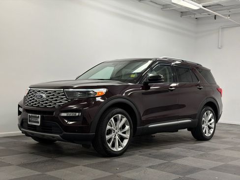 Used 2023 Ford Explorer Platinum w/ Technology Package image 1