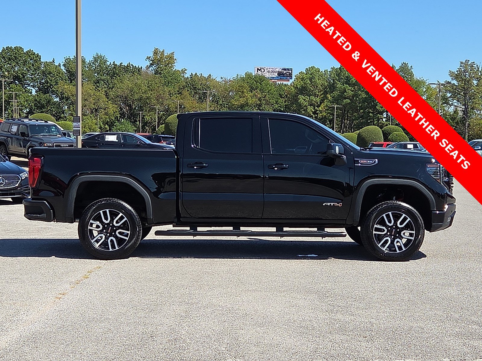 Used 2024 GMC Sierra 1500 AT4 w/ Technology Package AWD/4WD image 6