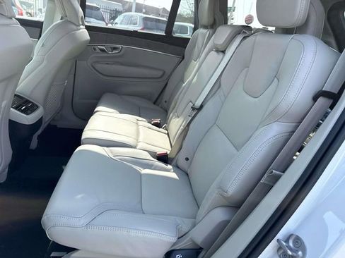 New 2026 Volvo XC90 B6 Ultra w/ Protection Package image 16
