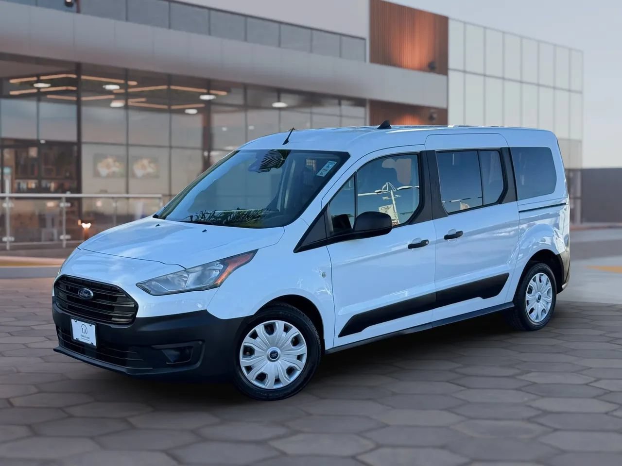 Used 2021 Ford Transit Connect XL FWD image 2